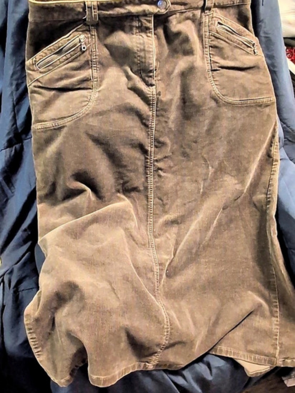 AG Adriano Green Midi Corduroy Skirt Size 18W Green
